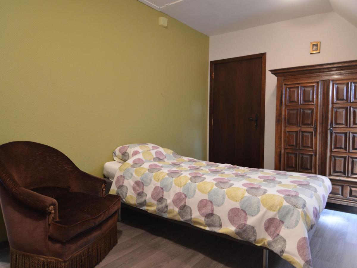 Elegant Villa In Stavelot With Fitness Playroom Luaran gambar
