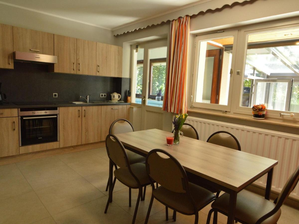 Elegant Villa In Stavelot With Fitness Playroom Luaran gambar