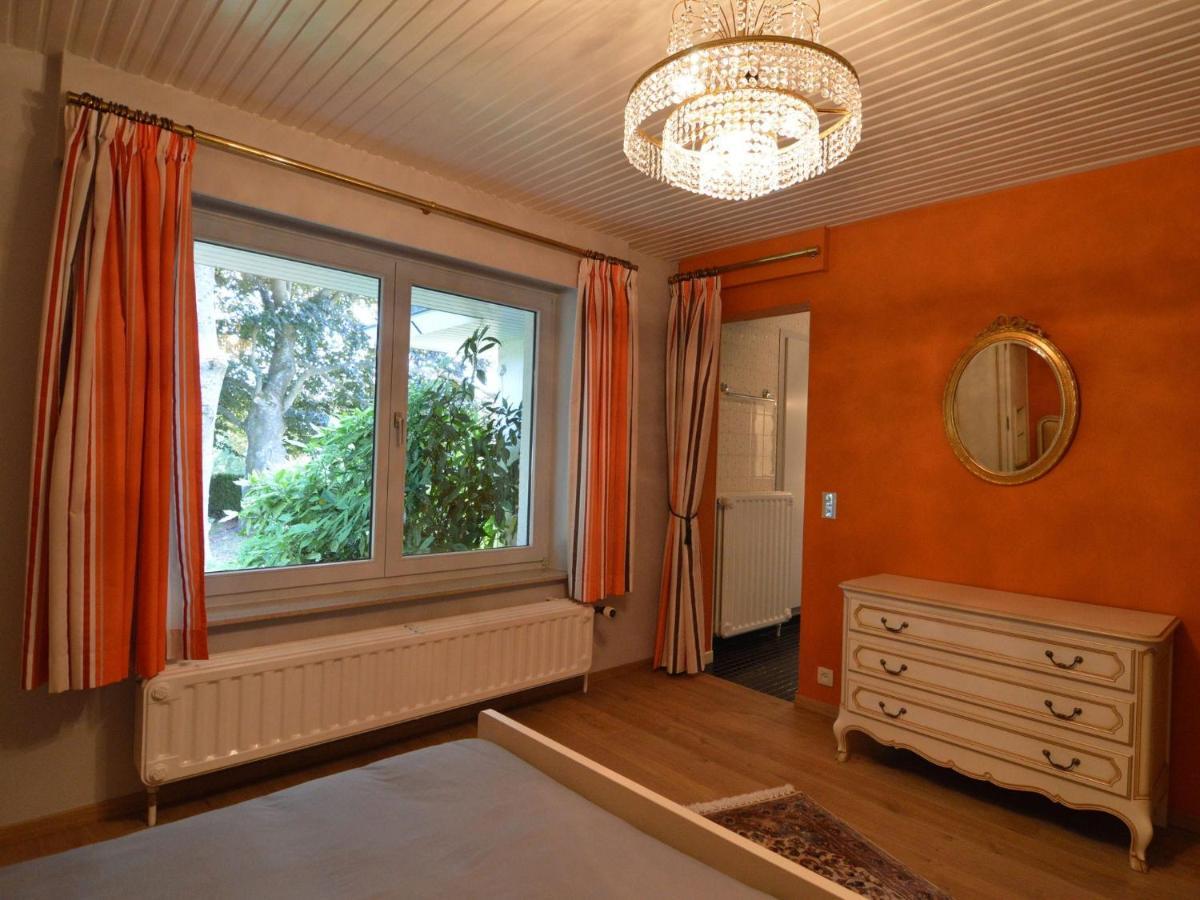 Elegant Villa In Stavelot With Fitness Playroom Luaran gambar