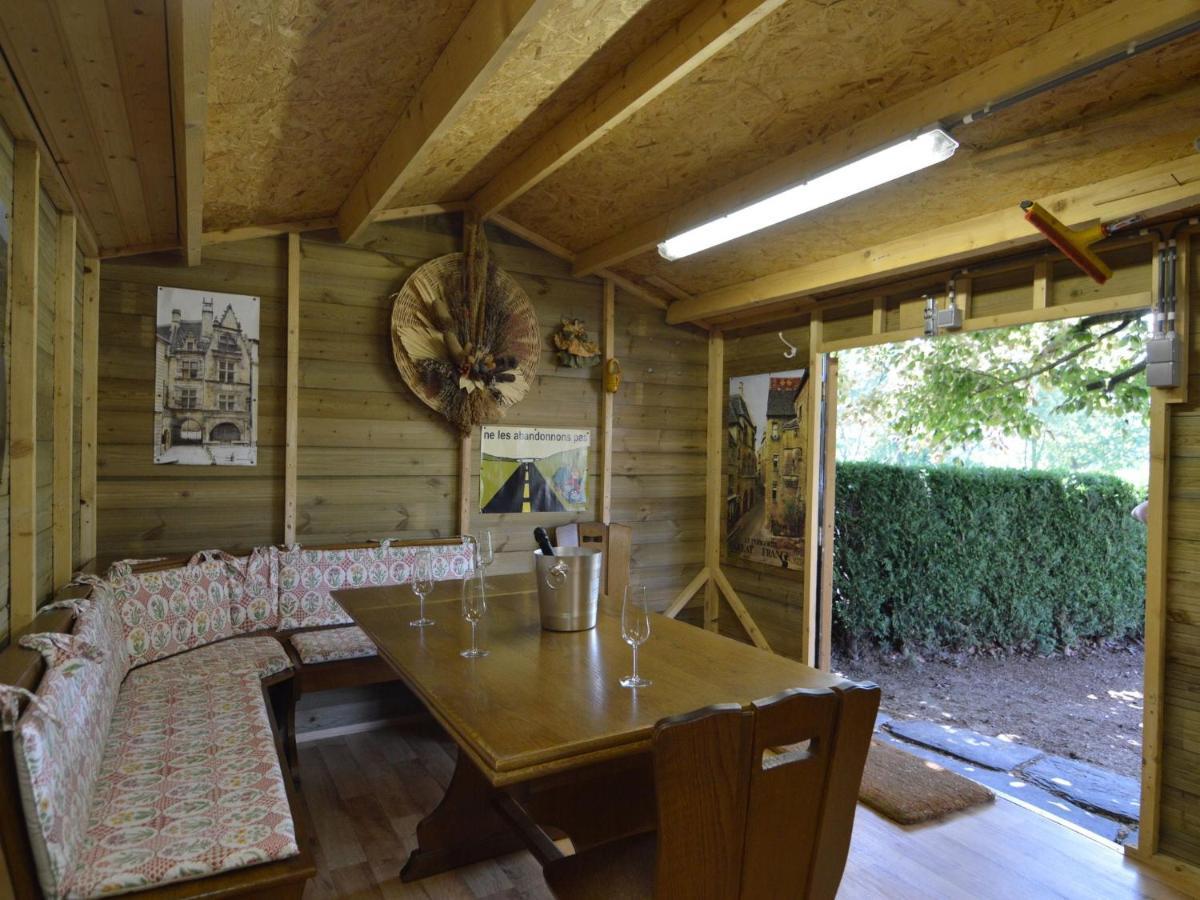 Elegant Villa In Stavelot With Fitness Playroom Luaran gambar