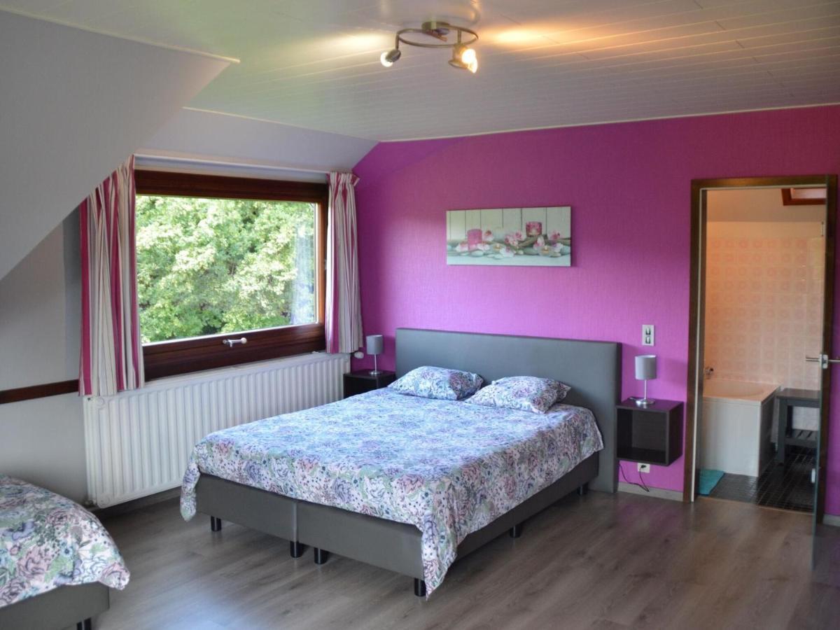 Elegant Villa In Stavelot With Fitness Playroom Luaran gambar